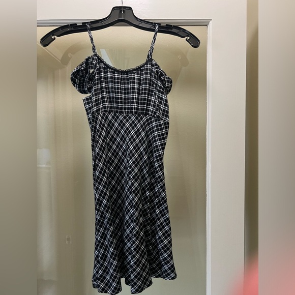 Forever 21 Girls Plaid Cap-Sleeve Dress (Kids) - Picture 1 of 3